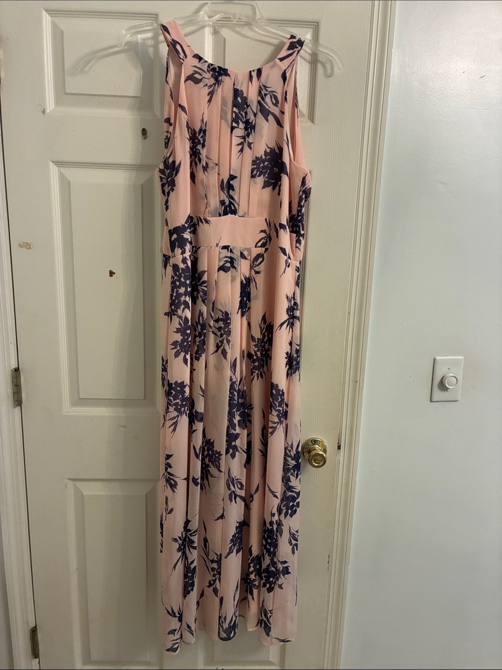 Sleeveless Pink Floral Maxi Dress